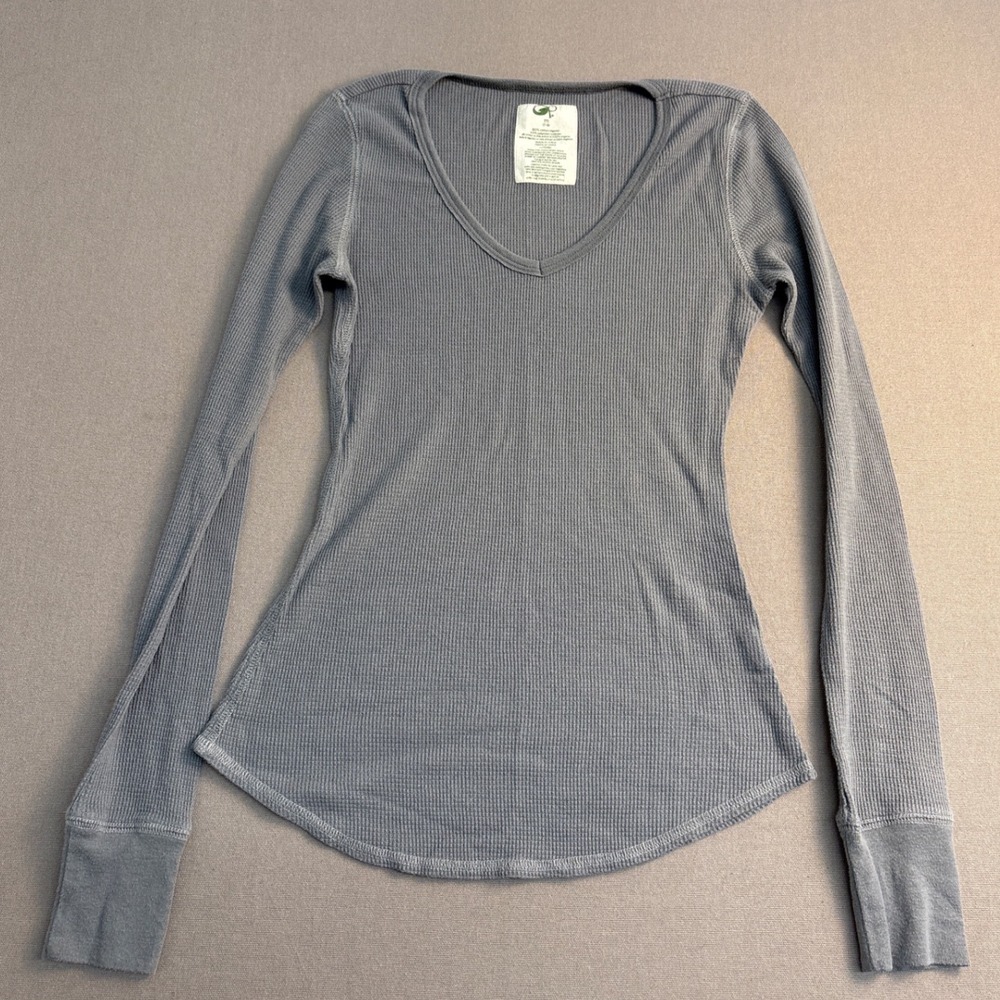 OP Ocean Pacific Womens Grey Waffle Knit Thermal V-Neck Top Size M FFOJ4903OR